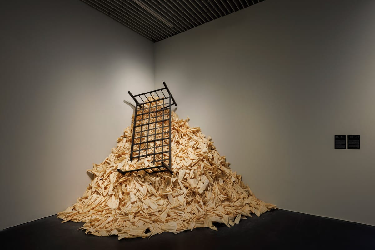 Exhibitions of 2025: Araya Rasdjarmrearnsook’s “The Bouquet and the Wreath”