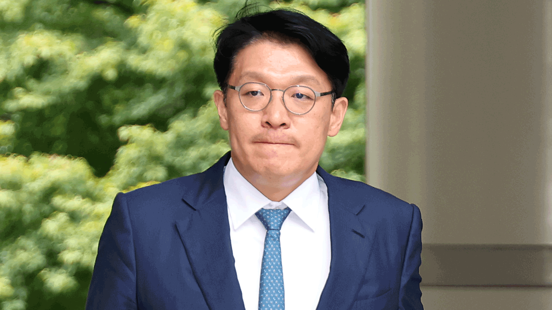 South Korean Court Rules on Lee Ufan Painting Bribery Case