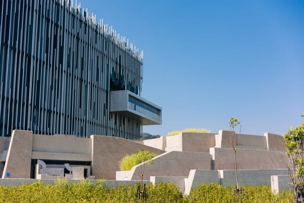 Taipei: Open-Call Pageantry at the Precipice